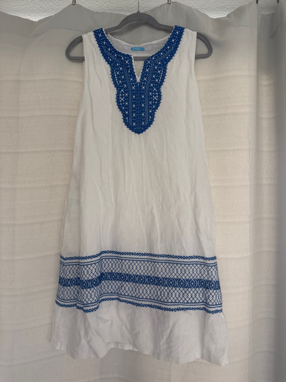 J. McLaughlin White Sundress with Blue Embroidery
